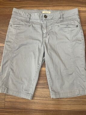 Urban Life Women's Flat Front Gray Shorts  Summer Casual with Pocket Zipper